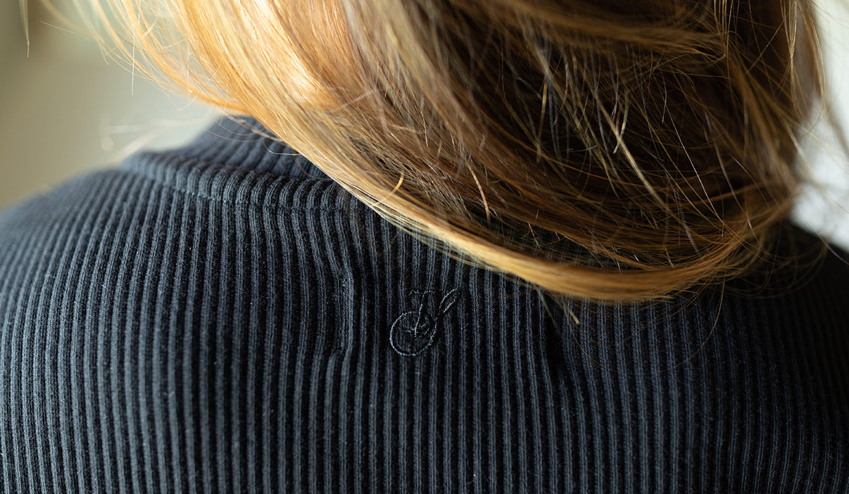 Noir Signature Cardigan